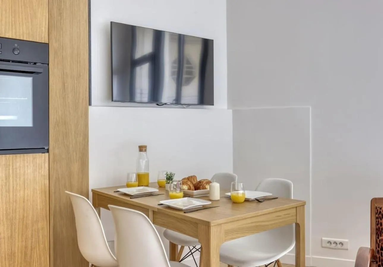 Apartment Cosy 2 Rooms Flat - Chic 16Th District - Mid-Term Paris France