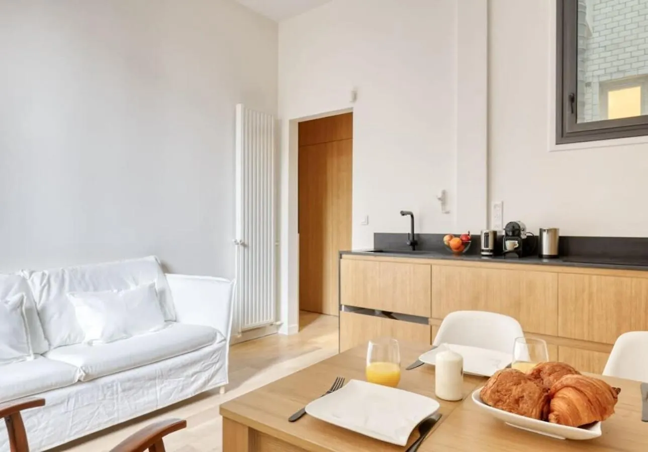 Cosy 2 Rooms Flat - Chic 16Th District - Mid-Term Paris